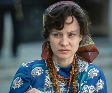 Michalina Wisłocka (pisarka, seksuolog, ginekolog) większość życia zawodowego poświęciła uświadamianiu seksualnemu młodych ludzi. Tłumaczyła naturę potrzeb intymnych kobiet, konieczność świadomości własnego ciała, podpowiadała jak podtrzymać wzajemną fascynację w związkach o dłuższym stażu
 