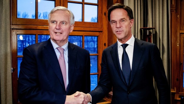 Michel Barnier i Mark Rutte /ROBIN VAN LONKHUIJSEN /PAP/EPA