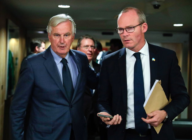 Michel Barnier i Simon Coveney /STEPHANIE LECOCQ / POOL /PAP/EPA