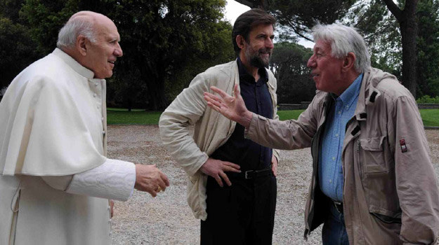Michel Piccoli, Nanni Moretti i Peter Boom na planie filmu "Habemus papam" /materiały prasowe