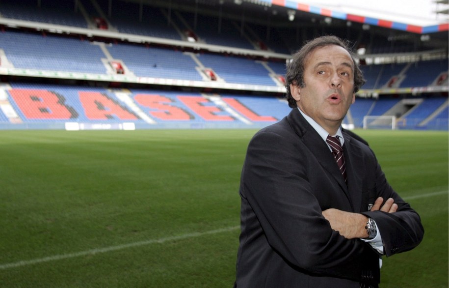 Michel Platini to jeden z najbardziej utytułowanych piłkarzy w historii /GEORGIOS KAFALAS /PAP/EPA