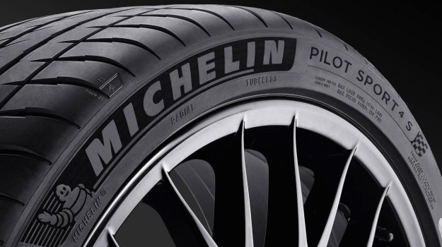 Michelin Pilot Sport 4S /Motor