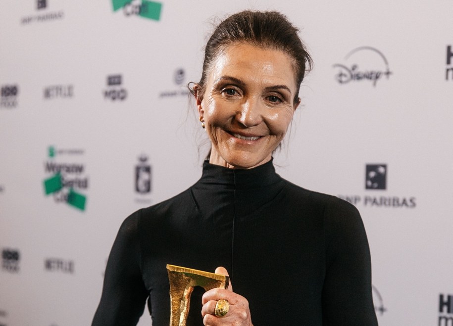 Michelle Fairley odebrała statuetkę Cutting Edge, a Kinoteka wypełniła się fanami seriali /BNP Paribas Warsaw SerialCon /Materiały prasowe