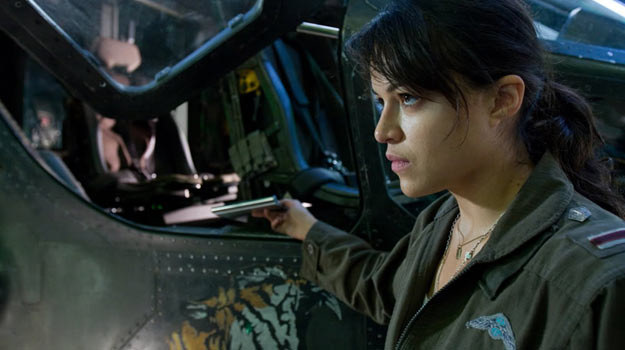 Michelle Rodriguez jeszcze nie wie, czy zagra w "Avatarze 2" /materiały dystrybutora