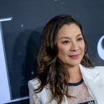 Michelle Yeoh pokonała Jackiego Chana jego własną bronią! 