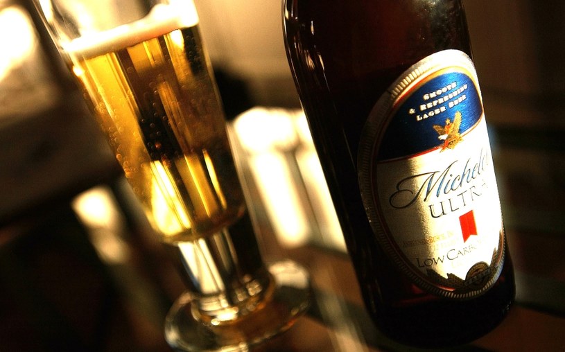 Michelob Ultra - zdaniem naukowców to najlepsze piwo na naszej planecie /Getty Images/Flash Press Media
