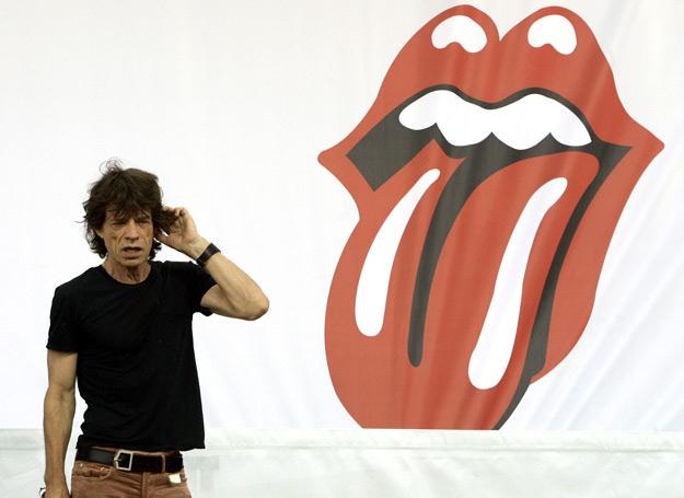 Mick Jagger na tle najsłynniejszych ust w historii rocka /arch. AFP