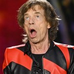 Mick Jagger pożegna się ze sceną na jakiś czas. W łóżku zatrzymał go COVID-19!