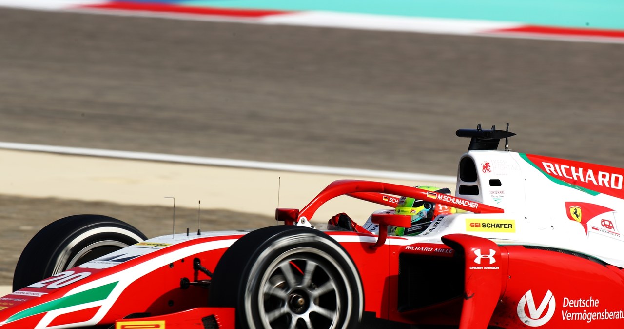 Mick Schumacher w tym sezonie startował w Formule 2 /Getty Images