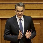 Micotakis w expose zapowiada redukcję podatków w Grecji