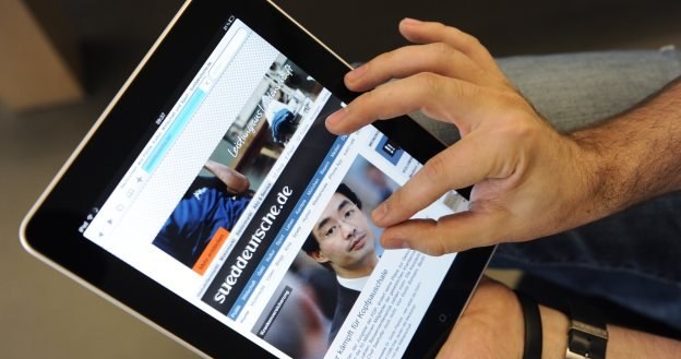 Microsoft chce zaoferować klientom tablety bardziej wydajne niż iPad Apple /AFP