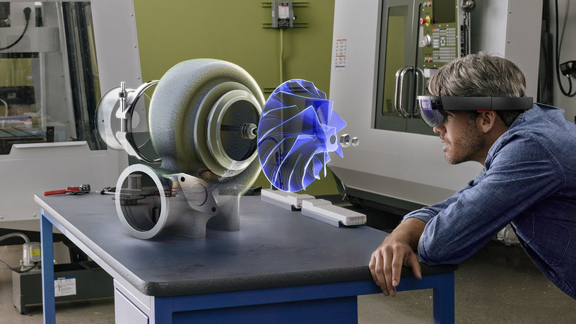 Microsoft HoloLens /materiały prasowe