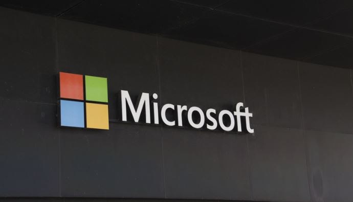 Microsoft tłumaczy się z problemów z aktualizacją /123RF/PICSEL