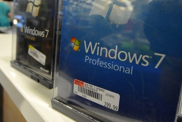 Microsoft wdroży poprawki dla starszych systemów operacyjnych /AFP