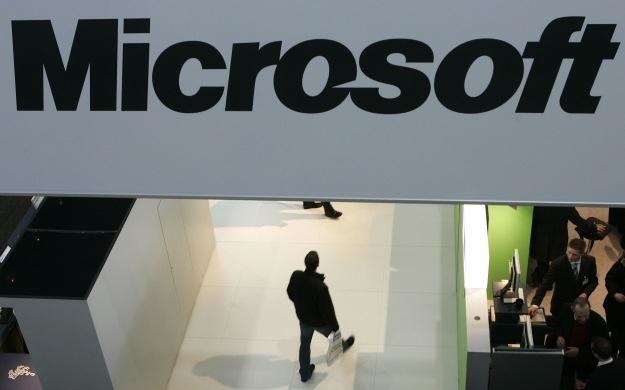 Microsoft zaczyna nowe starcie patentowe z Google /AFP