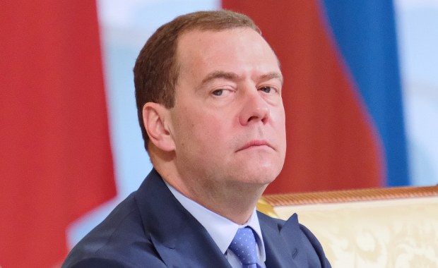 Miedwiediew zagroził Trumpowi nową wojną. "Nie idź tą drogą"