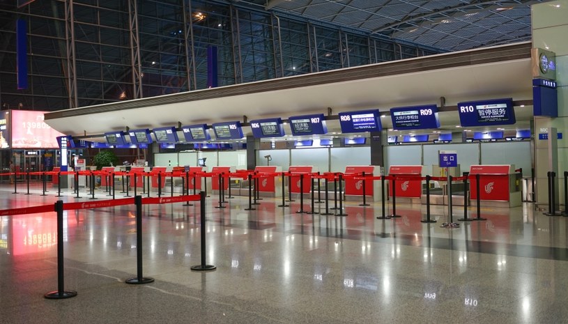 Międzynarodowe lotnisko w Pekinie w marcu 2020 roku /123RF/PICSEL