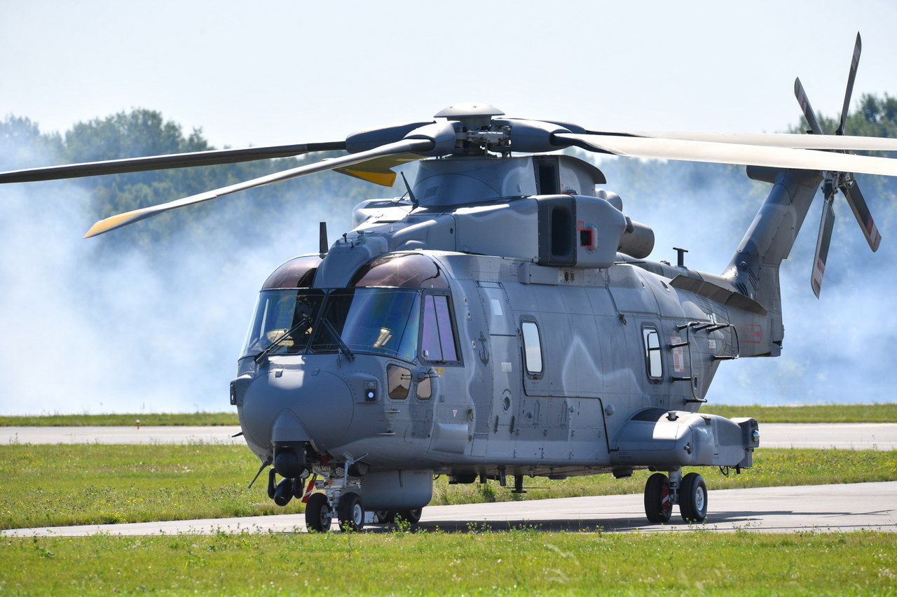 Międzynarodowe Pokazy Lotnicze Air Show w Radomiu. W powietrzu ponad 50 maszyn