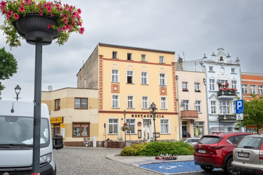 Miejsce nocnej bójki, której efektem była śmierć 41-letniego Polaka /Tytus Żmijewski /PAP