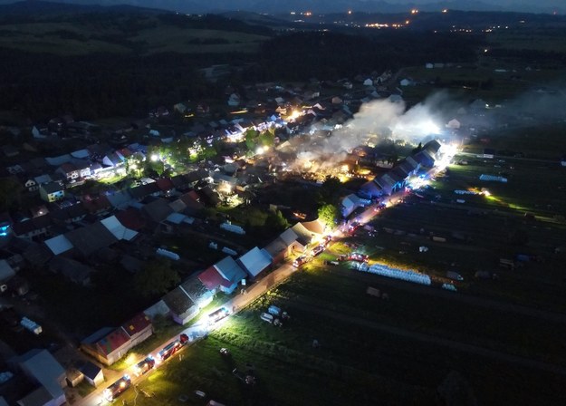 Miejsce pożaru we wsi Nowa Biała /Grzegorz Momot /PAP