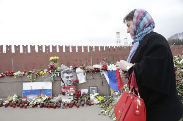 Miejsce, w którym zamordowano Niemcowa /MAXIM SHIPENKOV    /PAP/EPA