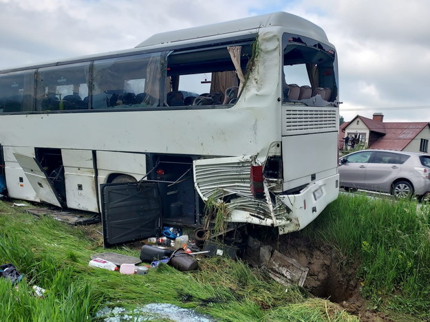 Miejsce wypadku autokaru wycieczkowego /KMP Tarnów /PAP