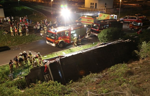 Miejsce wypadku polskiego autobusu /ROLAND HALKASCH /PAP/EPA