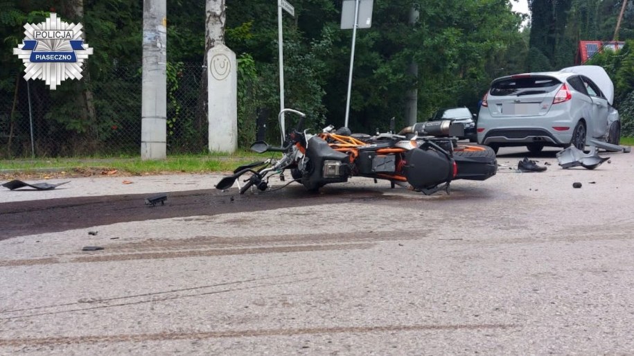 Miejsce wypadku w Piasecznie /Policja