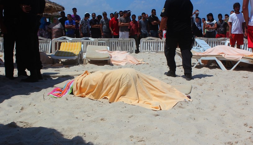 Miejsce zamachu w Tunezji /ANADOLU AGENCY /Getty Images