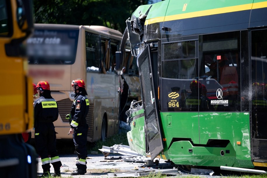 Miejsce zderzenia autokaru i tramwaju /	Jakub Kaczmarczyk