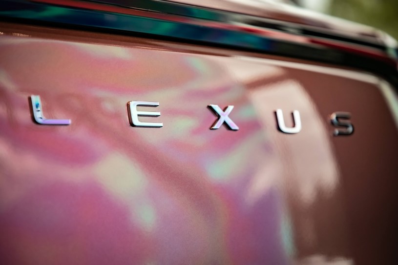 Miejska nowość Lexusa została zaprojektowana na modułowej platformie GA-B /.
