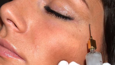 Mieli wstrzykiwany botoks. Mogli zostać zakażeni HIV