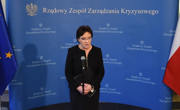 Miesiąc kryzysów na własne życzenie