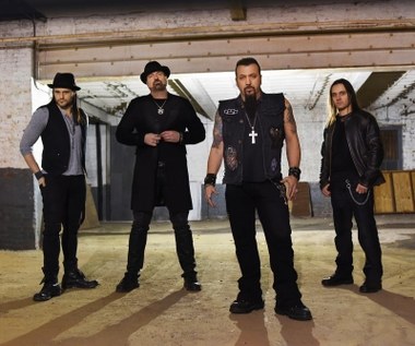 Miesiąc po wypadku Adrenaline Mob: "Katastrofalne obrażenia"