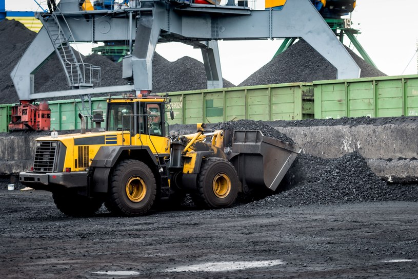 Miesięcznie kopalnie PGG produkują ponad 220 tys. ton węgli opałowych (zdj. ilustracyjne) /AFP