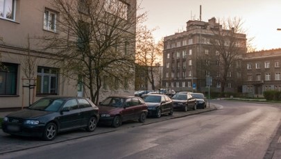 Mieszkał ze zwłokami matki. Wstrząsające odkrycie w Krakowie
