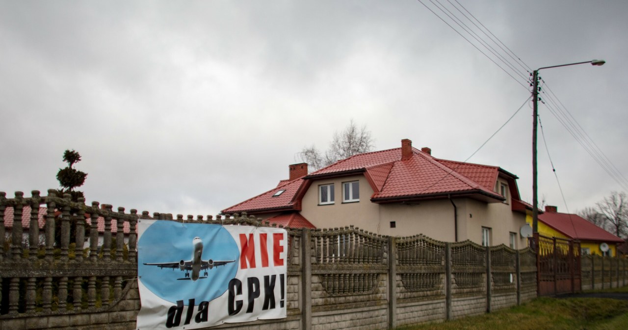 Mieszkańcy Baranowa zawiedzeni decyzją rządu ws. CPK /Jerzy Dudek/East News /East News