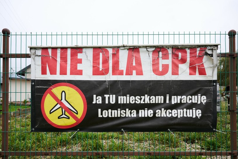 Mieszkańcy gmin objętych inwestycją protestują /Oleg Marusic/REPORTER /East News