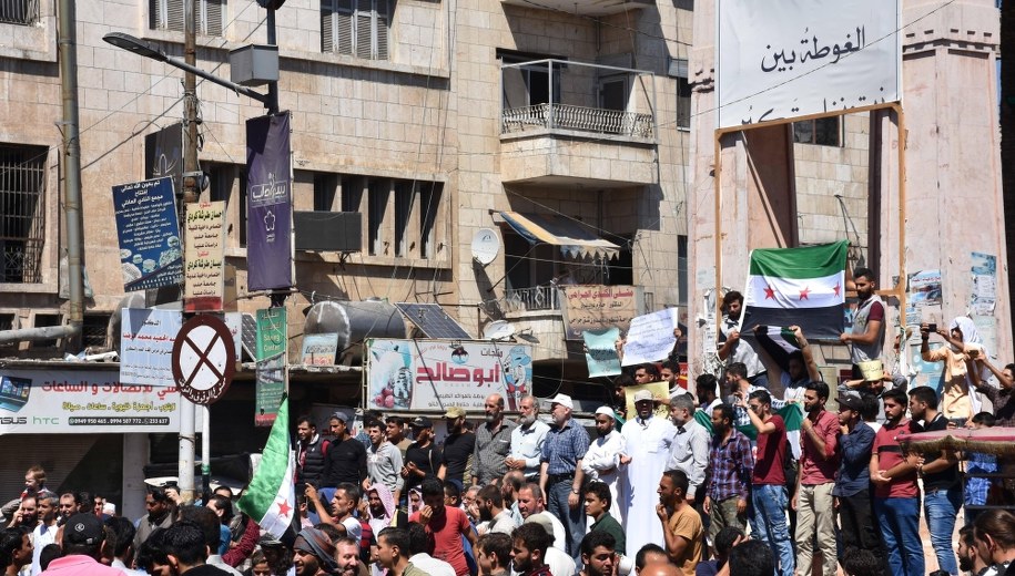 Mieszkańcy Idlib /	AA/ABACA /PAP/EPA