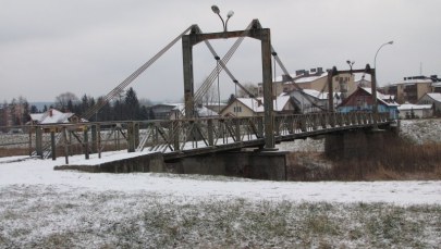 Mieszkańcy Jasła domagają się otwarcia kładki