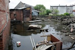 Mieszkańcy Jelcza Laskowic usuwają szkody po powodzi