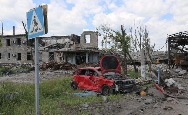 Mieszkańcy Mariupola walczą między sobą o żywność z pomocy humanitarnej