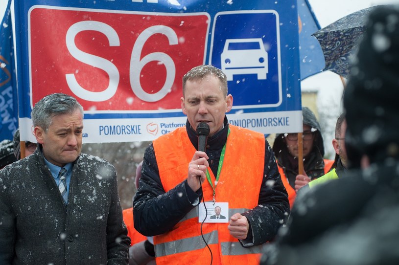 Mieszkańcy od lat domagali się budowy drogi S6 /Marcin Kamiński /East News