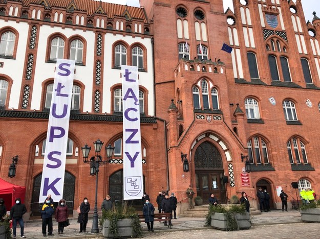 Mieszkańcy protestują w Słupsku /RMF FM