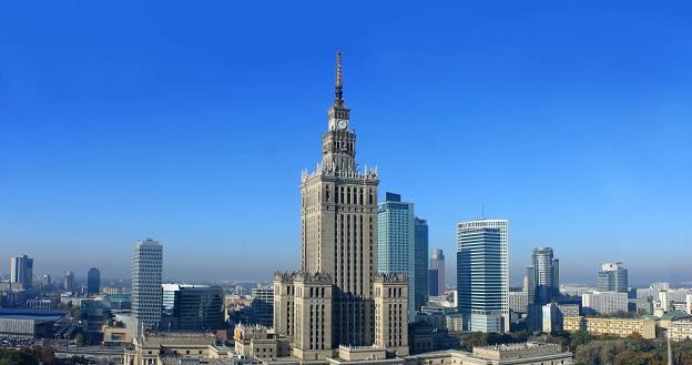 Mieszkańcy Warszawy wybeirają lewy brzeg Wisły /&copy;123RF/PICSEL