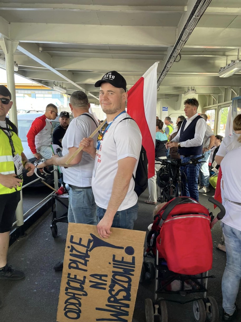 Mieszkańcy Warszowa protestują od 2 miesięcy. /Bartosz Turlejski /