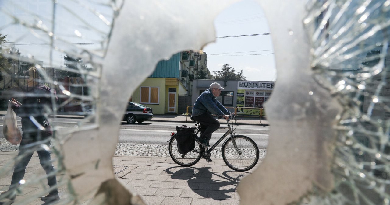 Mieszkańcy wschodniej Polski mocno odstają w statystykach dotyczących szczepień /Jakub Kamiński   /East News