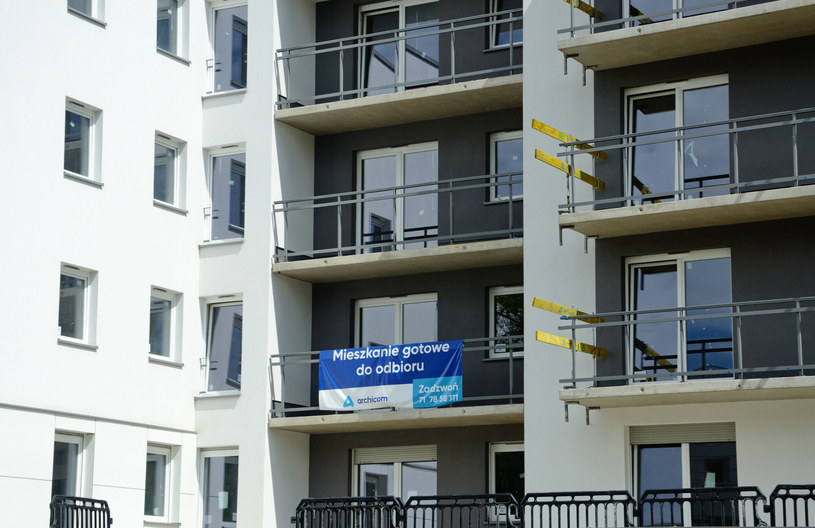 Mieszkania na wynajem tanieją, nowe stawki spadły w ostatnich miesiącach /Bartłomiej Magierowski /East News