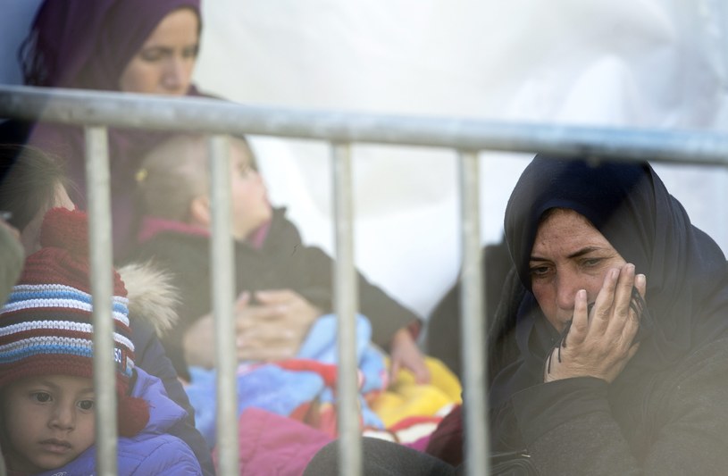 Migranci na granicy grecko-macedońskiej, zdj. ilustracyjne /GEORGI LICOVSKI /PAP/EPA