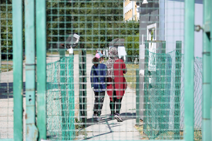 Migranci na Węgrzech; zdj. ilustracyjne /ATTILA KISBENEDEK/IW /AFP
